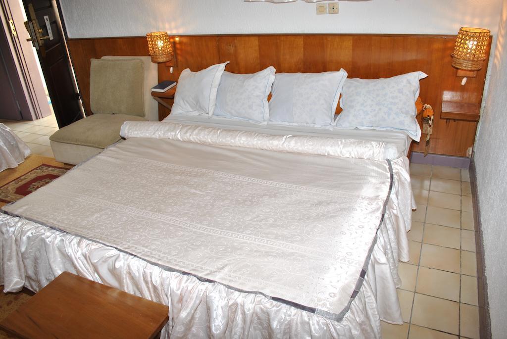 Hotel Framotel Kribi Eksteriør billede