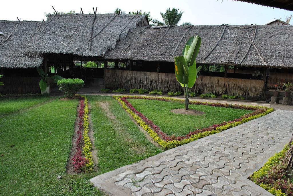 Hotel Framotel Kribi Eksteriør billede