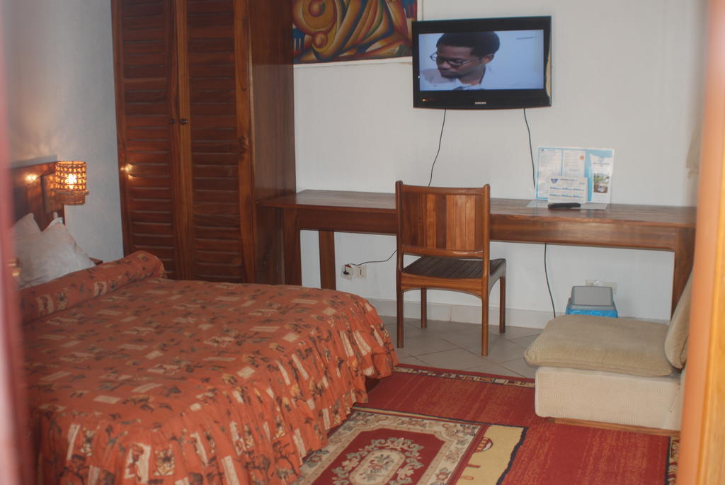 Hotel Framotel Kribi Værelse billede